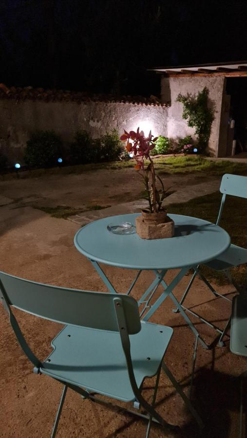 Moncrivello La Tana Dei Corgi Bed & Breakfast エクステリア 写真